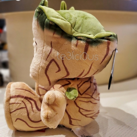 DISNEY PARKS BABY GROOT BIG FEET PLUSH - Picture 5 of 7